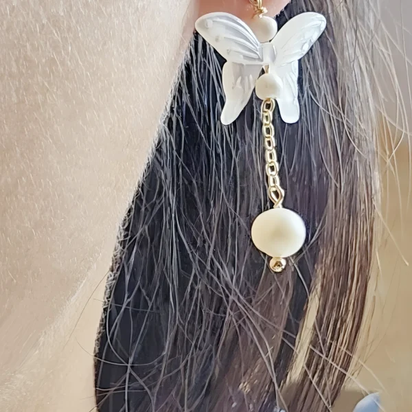 Perlmutt Schmetterling Ohrringe vergoldet mit Perle