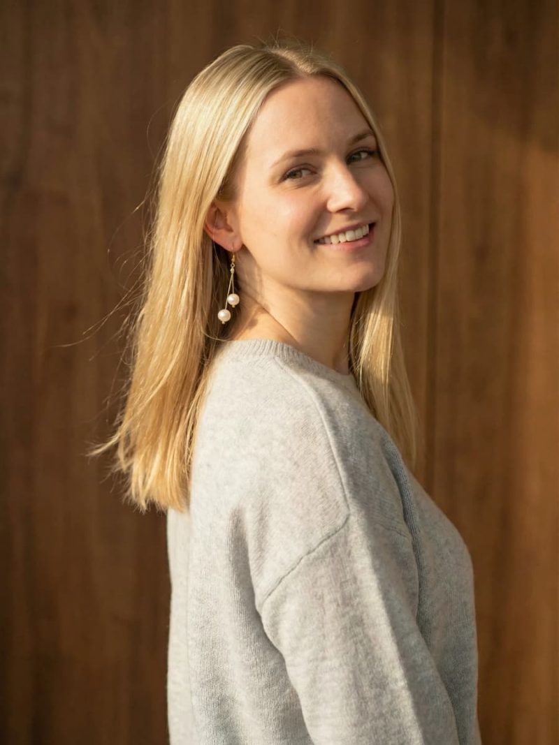 Damen Ohrringe mit großen Barockperlen aus vergoldetem Silber handgefertigt