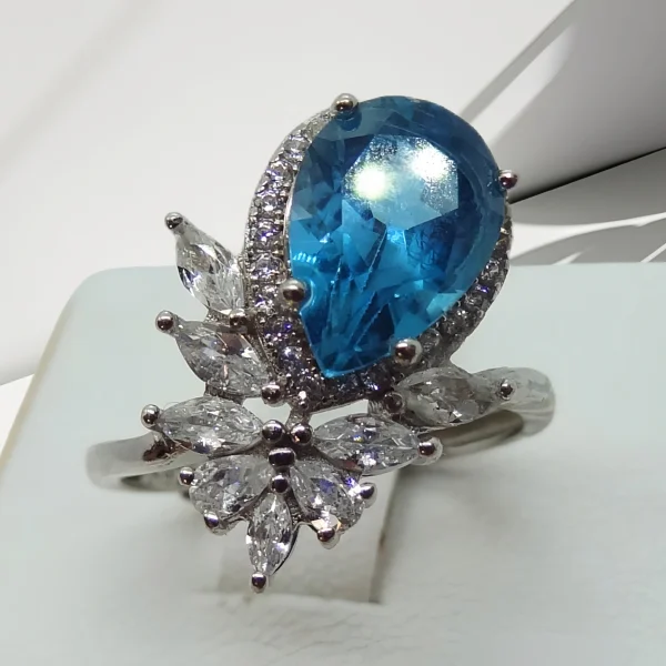 Blauer Topas Damenring verstellbarer Silberring mit Glanz