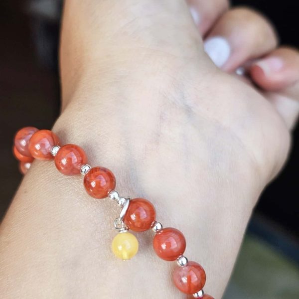 Armband roter Achat ausprobe zeigen