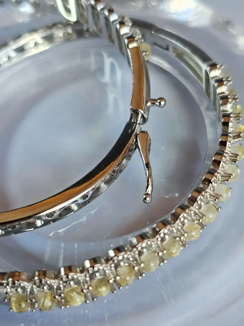 Gold Rutil Quarz Armband Naturstein Armband für Geld, Erfolg Ein Paar elegante Armbänder aus Weißkupfer, besetzt mit funkelnden goldfarbenen Rutilquarzen (Goldhaarstein) mit Druckverschluss