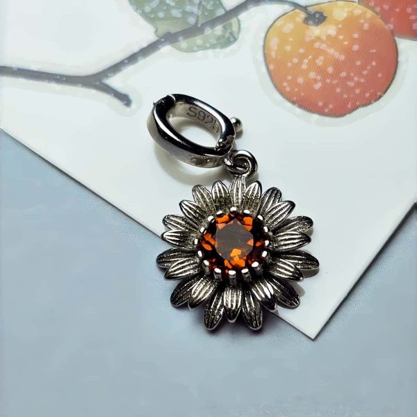 AH-GNA-01-1 Anhänger Damen Silber mit Stein Granat Sonnenblumen