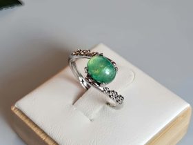 DR-TDS-04-5 Damenring mit Stein Grüner Glimmer Lepidolith in Augen Design