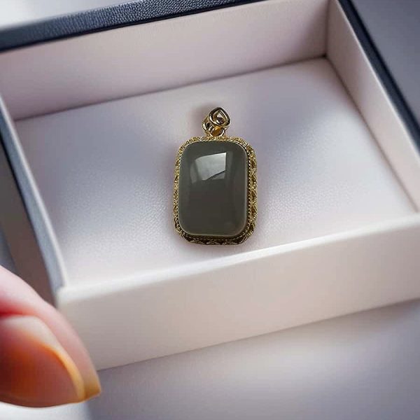 Halskette Jade Rauchviolett Symbolik