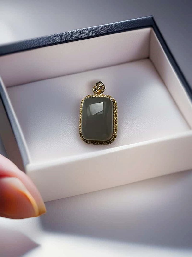 Halskette Jade Rauchviolett Symbolik