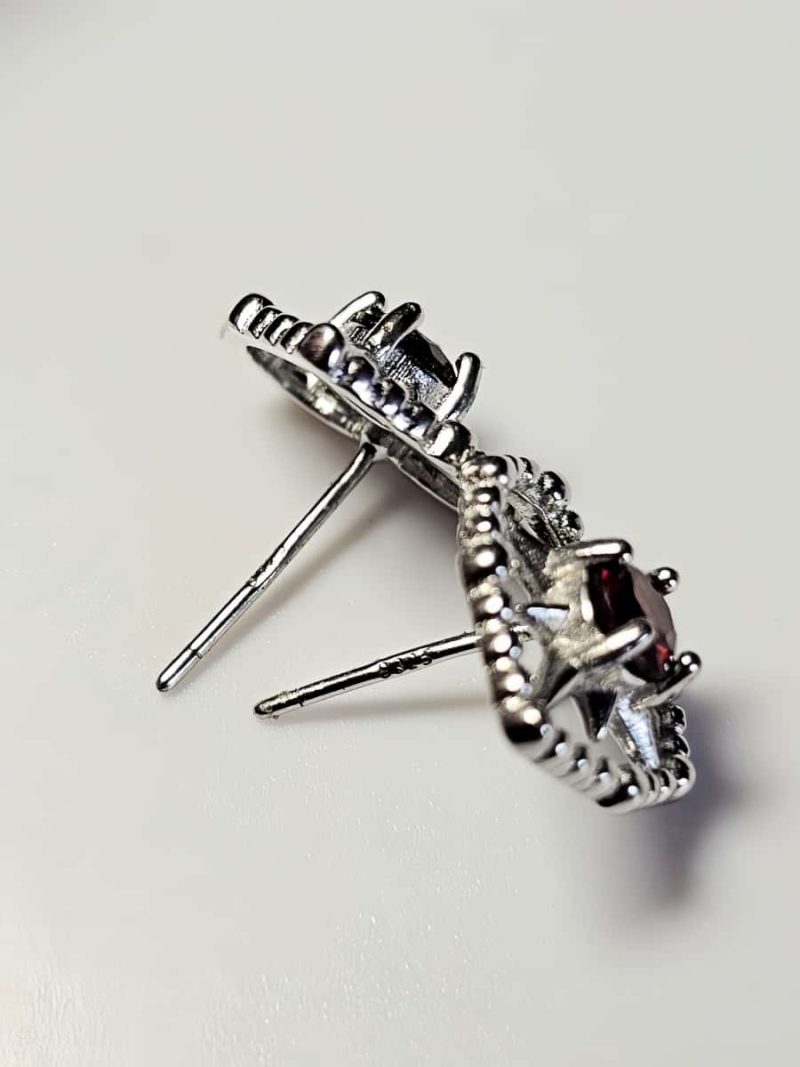 Herz-Stern-Ohrringe mit Granat