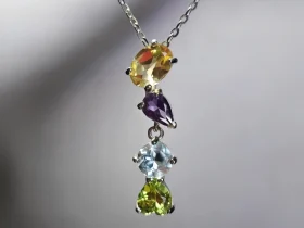 Mehrstein-HK0011-03 Y-Kette aus 925 Silber mit vier Edelstein- Citrin, Amethyst, Topas und Peridot – vielseitig tragbar durch Universalverschluss