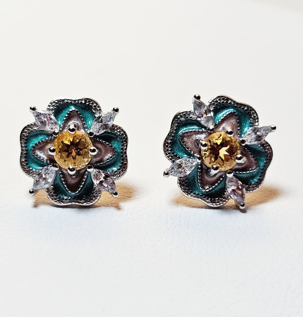 Ohring-BlaueEmaille-Gelberquarz