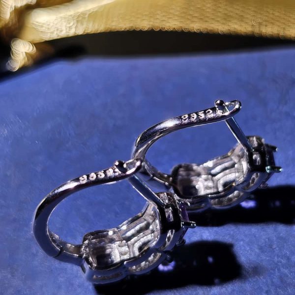 Silber Amethyst Ohrringe – drei violette Steine mit Zirkonia-Rahmung