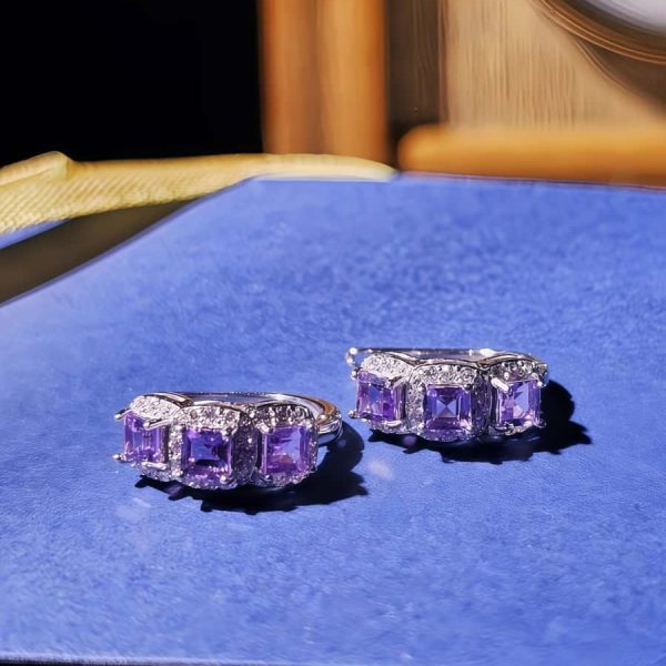 Silber Amethyst Ohrringe – drei violette Steine mit Zirkonia-Rahmung