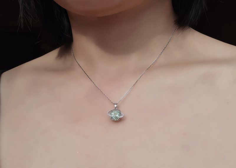 Silber Halsanhänger mit Stein Quarz Kristall Planetenanhänger