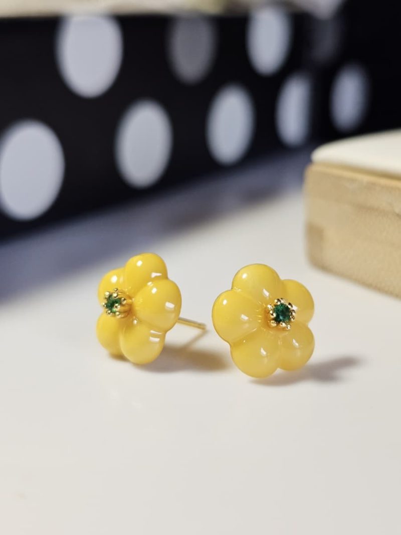 925er Silber Blüten-Ohrringe aus Bernsteinwachs mit Diopsid – Gelbe Blumen Ohrstecker