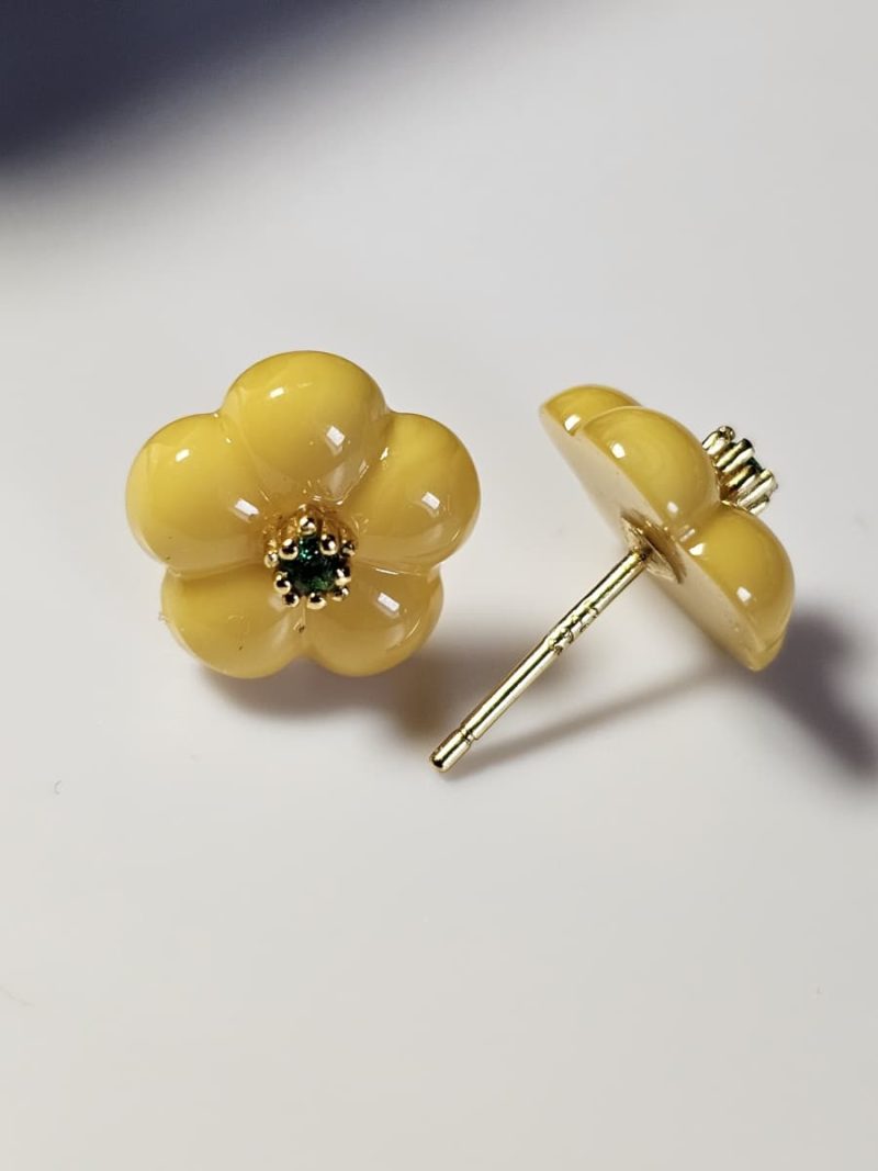 925er Silber Blüten-Ohrringe aus Bernsteinwachs mit Diopsid – Gelbe Blumen Ohrstecker