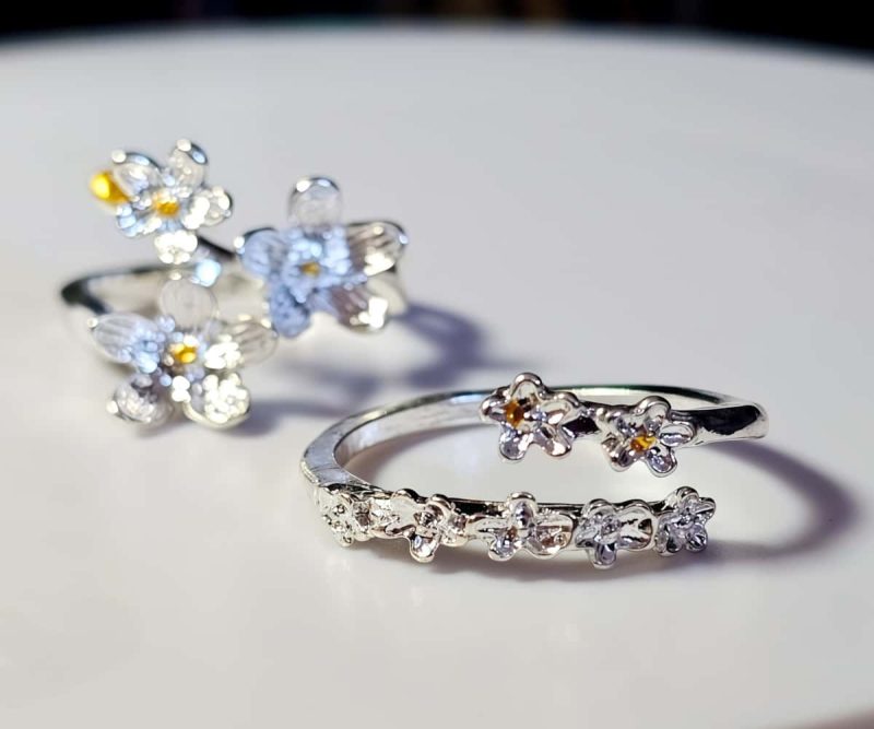 Blüten-Open-Ring im Silberfinish