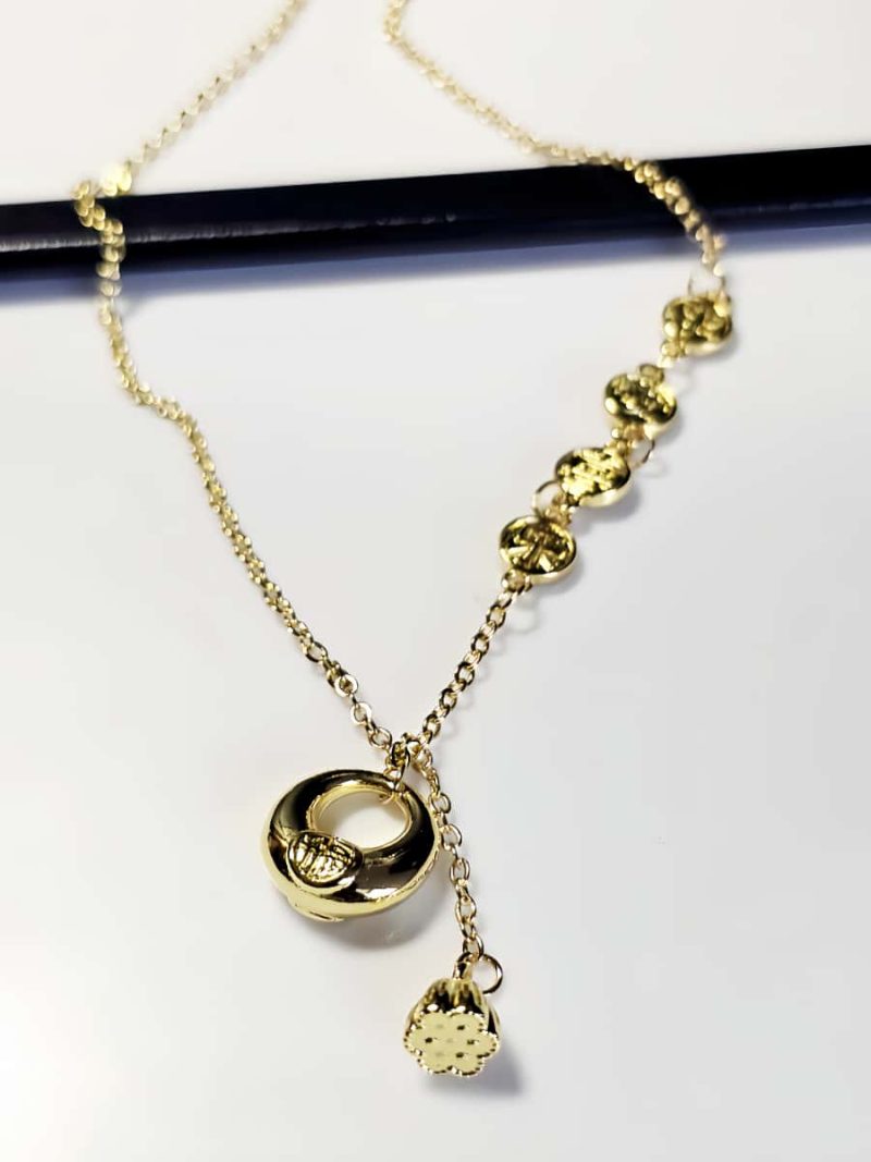 Vergoldete Halskette mit Glücksbeutel-Anhänger