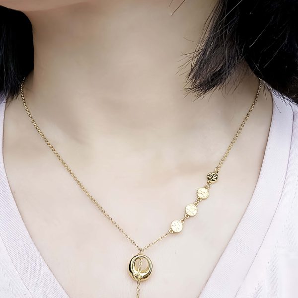 Vergoldete Halskette mit Glücksbeutel-Anhänger
