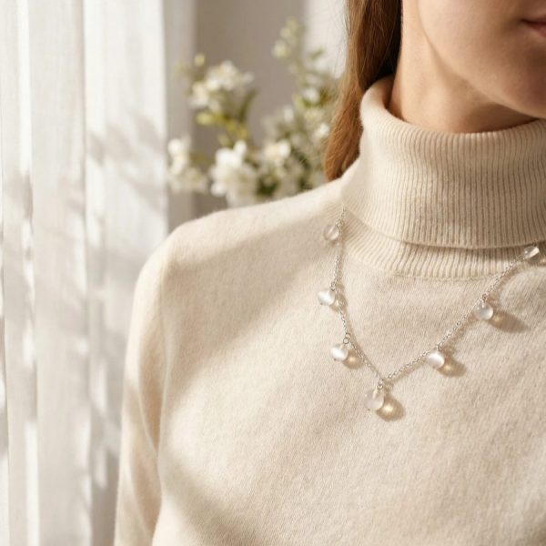 Halskette-HK0002-12 Halskette Damen Silber mit Weißkristall Kugeln – Zarte Vollstern Design