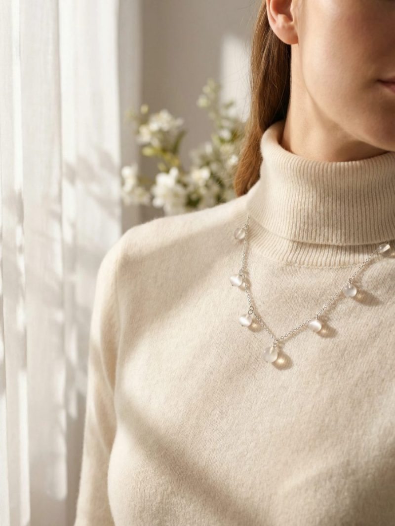 Halskette-HK0002-12 Halskette Damen Silber mit Weißkristall Kugeln – Zarte Vollstern Design