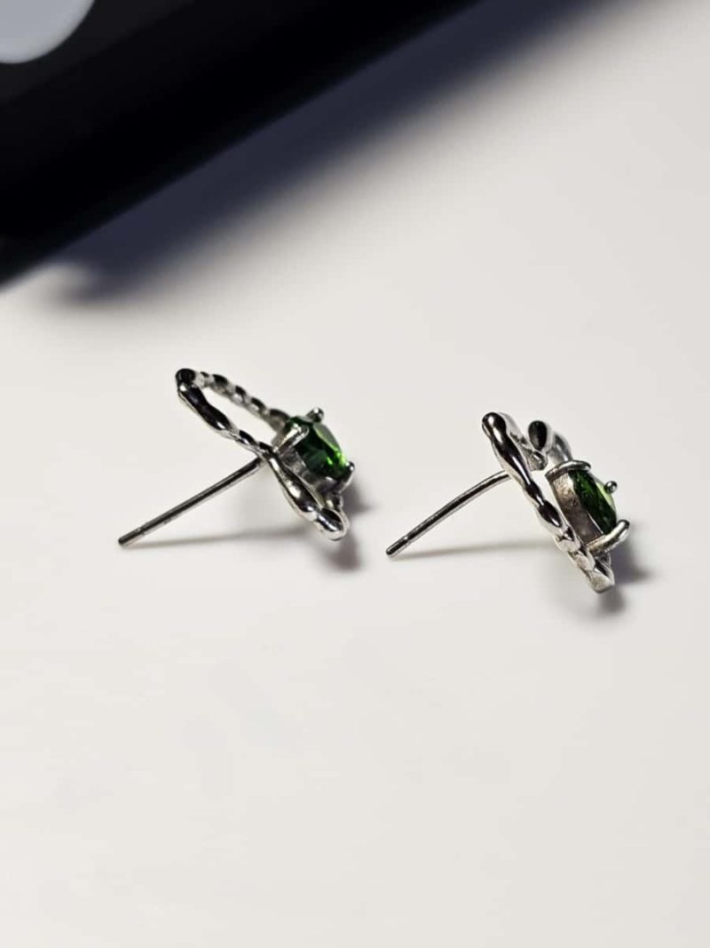 Herz-Ohrringe aus 925 Silber mit grünem Diopsid