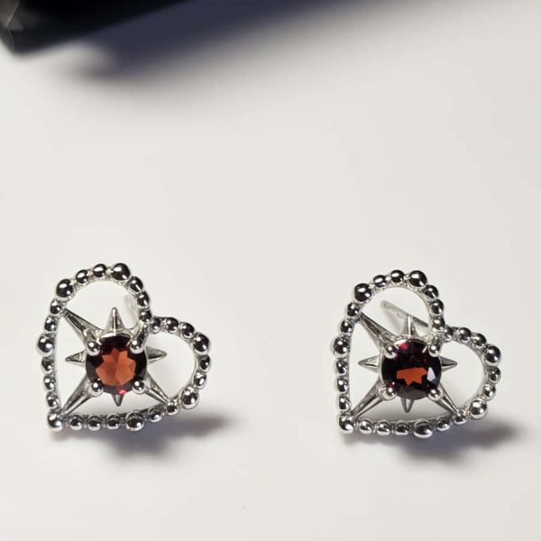 Herz-Stern-Ohrringe mit Granat