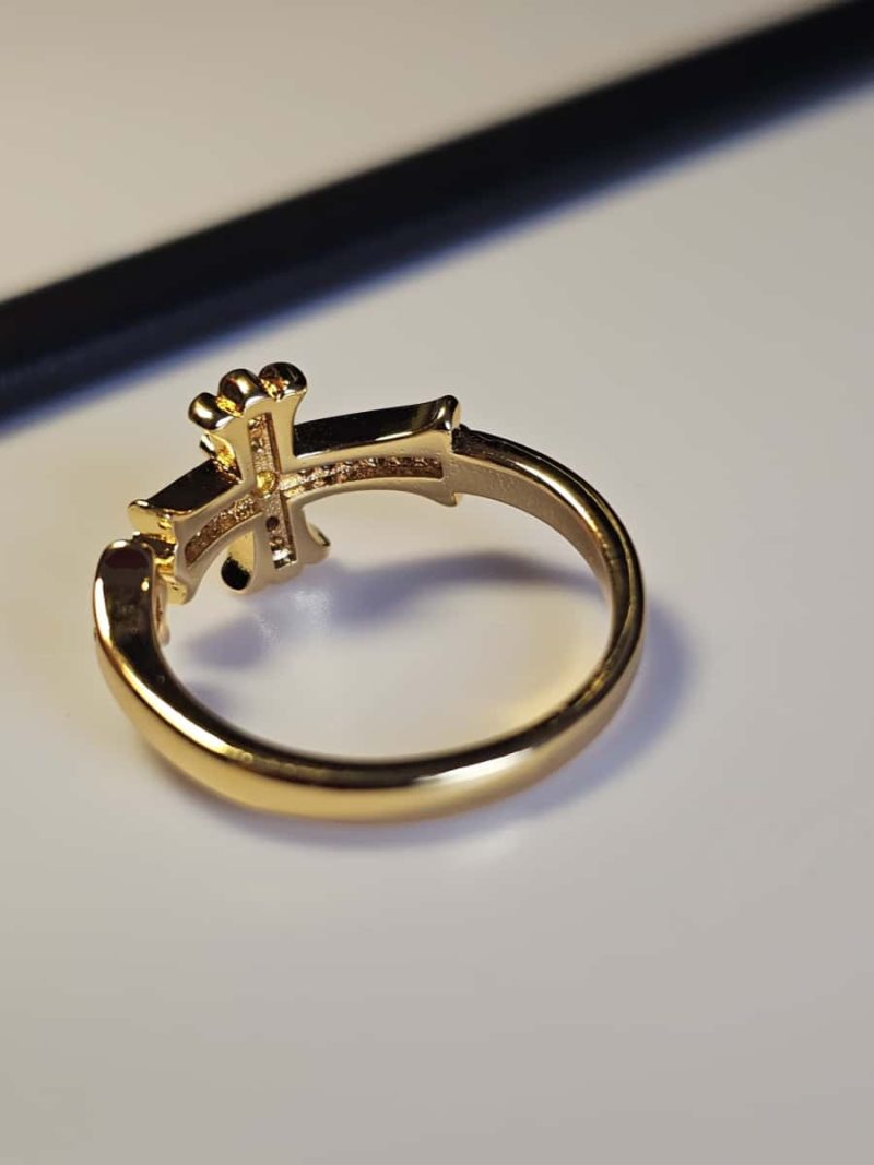 Vergoldeter Damenring Kreuz mit Zirkonia Open ring