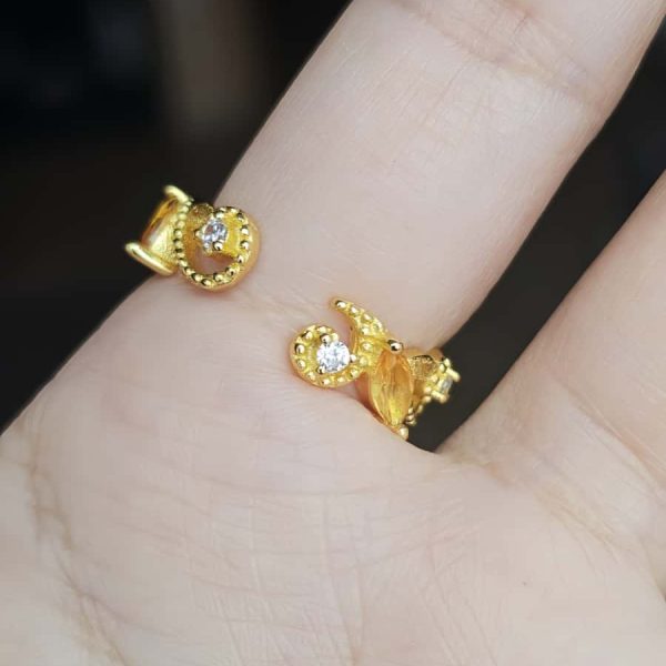 vergoldete Damenring mit gelbem Zirkonia vereint florale Eleganz mit feiner Handwerkskunst