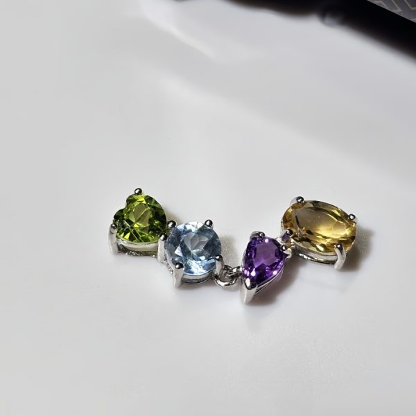 Silberkette mit vier Edelsteinen – Citrin, Amethyst, Topas und Peridot im minimalistischen Design