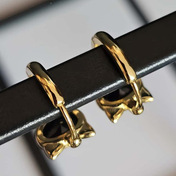Vergoldete Katzenohrringe mit Schwarzem Spinell – 925er Silber, Eleganter Ohrschmuck
