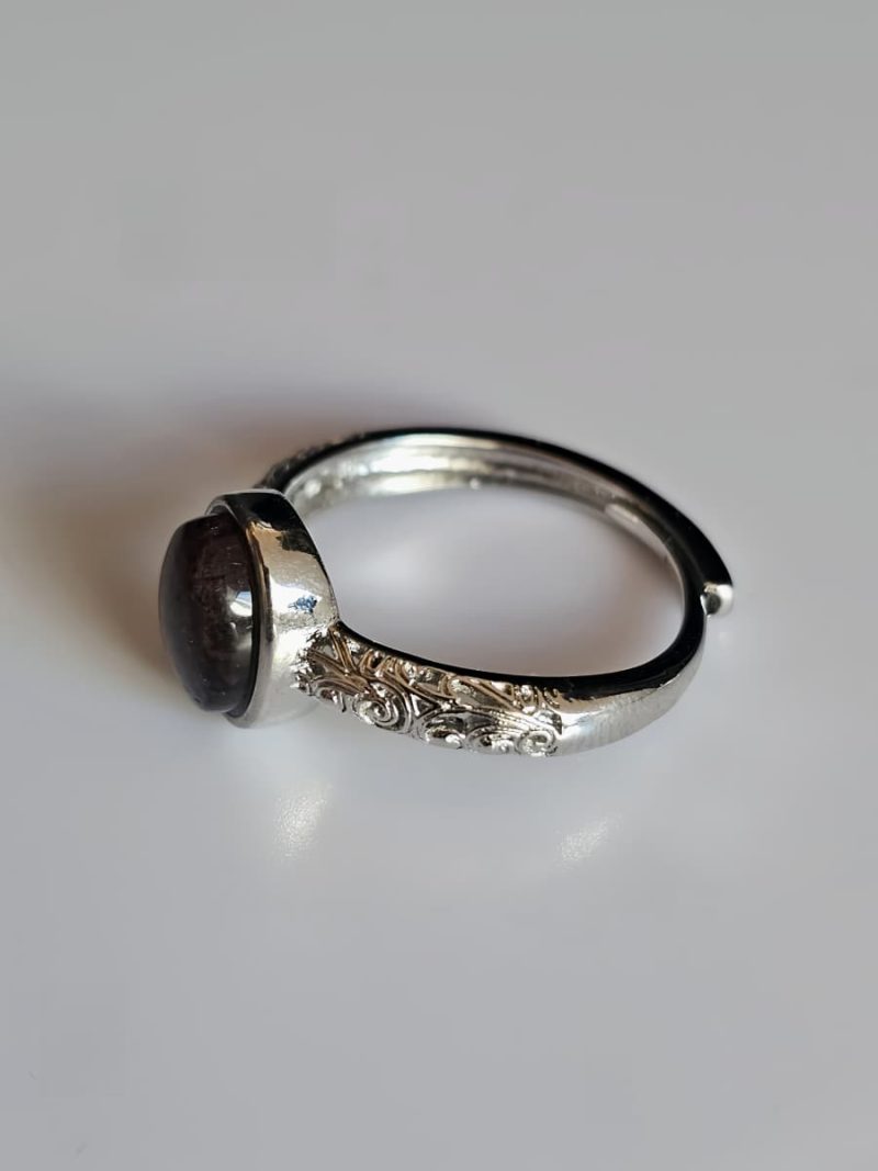 Damenring mit Schwarzgoldene Super Seven Edelstein