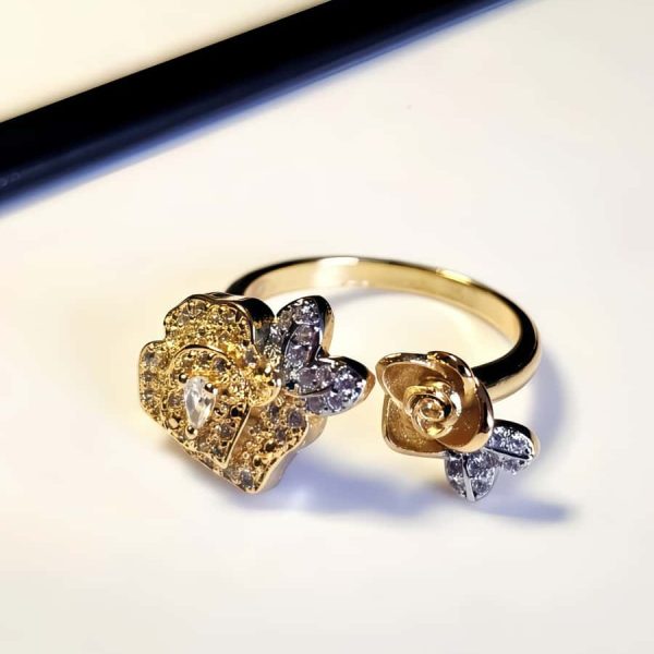 Vergoldeter Rosen-Open-Ring mit Zirkonia