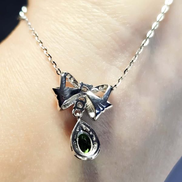 925er Silber Schleifen-Halskette mit Diopsid, Zirkonia