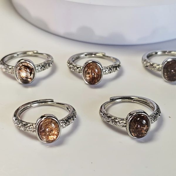 Damenring mit Schwarzgoldene Super Seven Edelstein