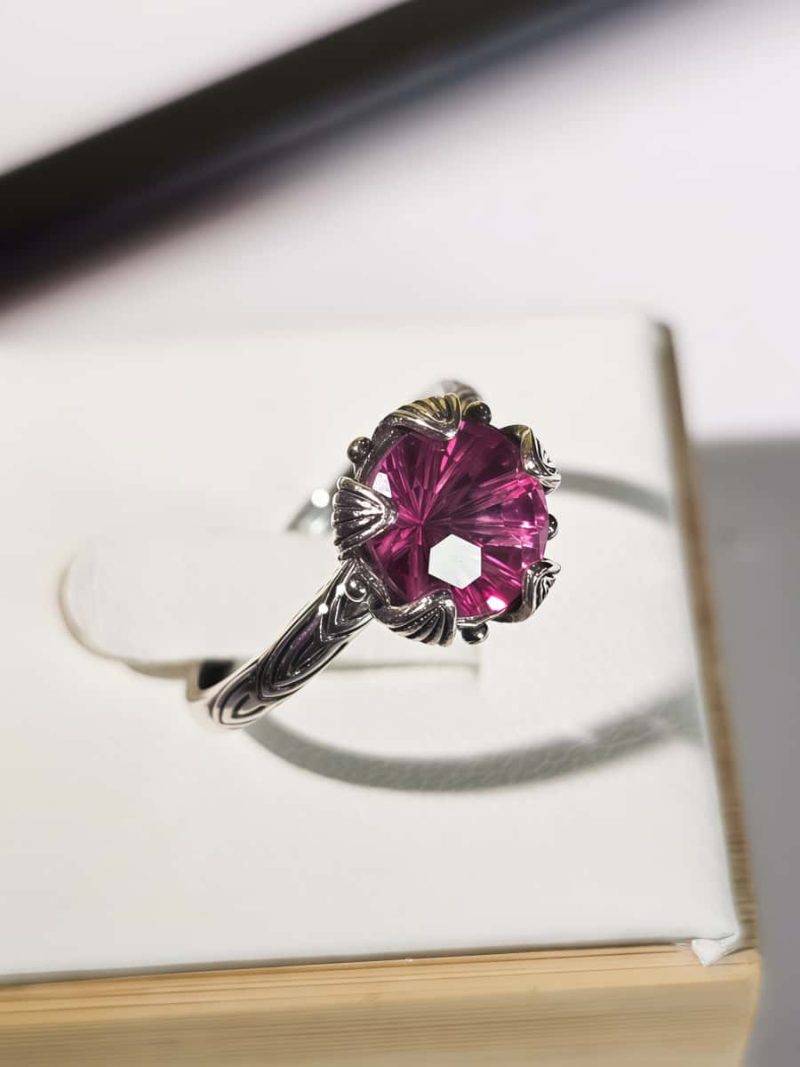 pinker Topas Ring