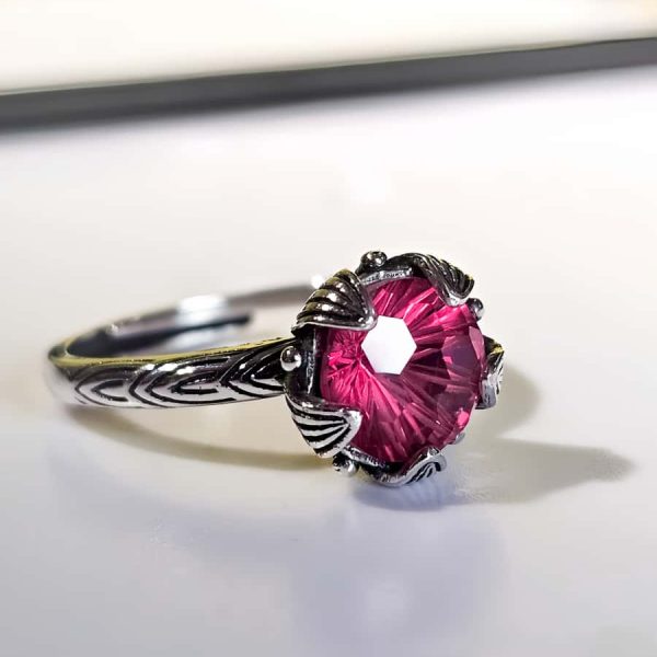 pinker Topas Ring