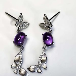 Silber Ohrstecker Amethyst Schmetterling mit Zirkonia und gebürsteter Oberfläche