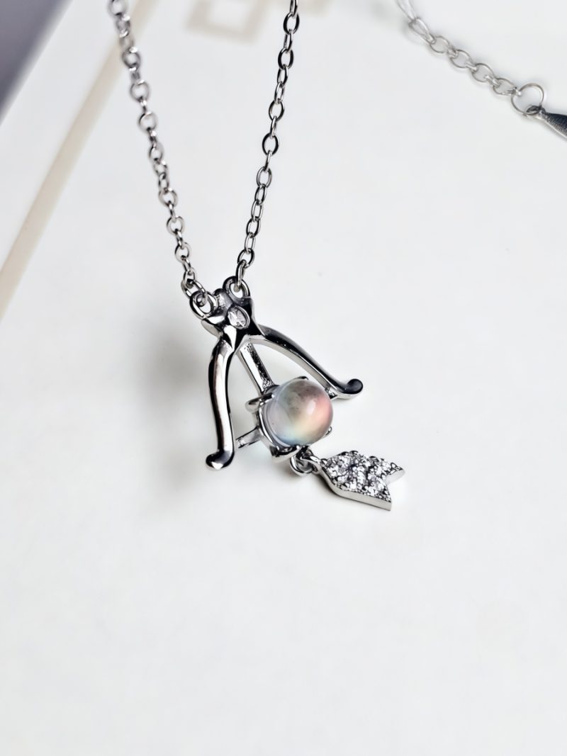 Schutz-HK013-07 Damen Silber Halskette aus Mondstein im Bogenschützen-Design