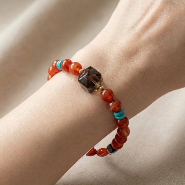 Armband mit Naturstein Rotem Achat und Quarz, handgefertigtem Flechtstil Design