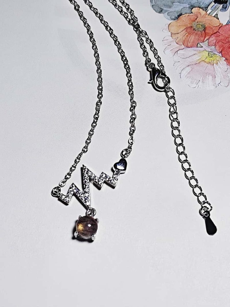 Heart-HK010-08 Moderne Damen Halskette Herzschlag Design