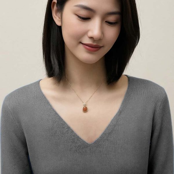 Damen Halskette mit rotem Nanhong-Achat und Zirkonia in vergoldetem Silber