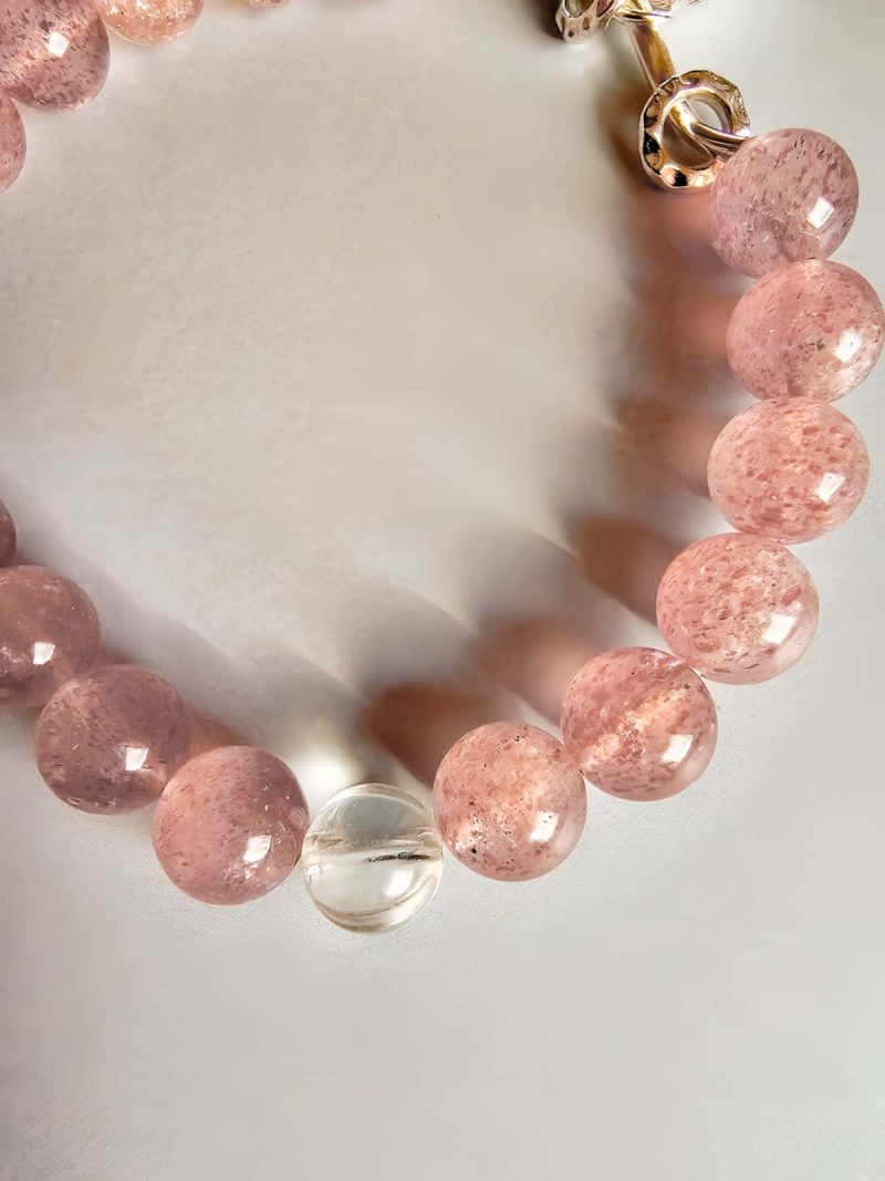 Armband aus Erdbeer-Quarz und Maigloeckchen Versilbert Details