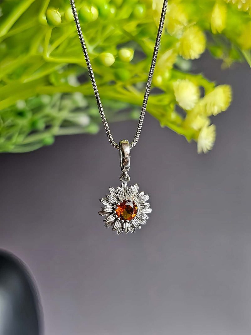 AH-GNA-01-9 Anhänger Damen Silber mit Stein Granat Sonnenblumen