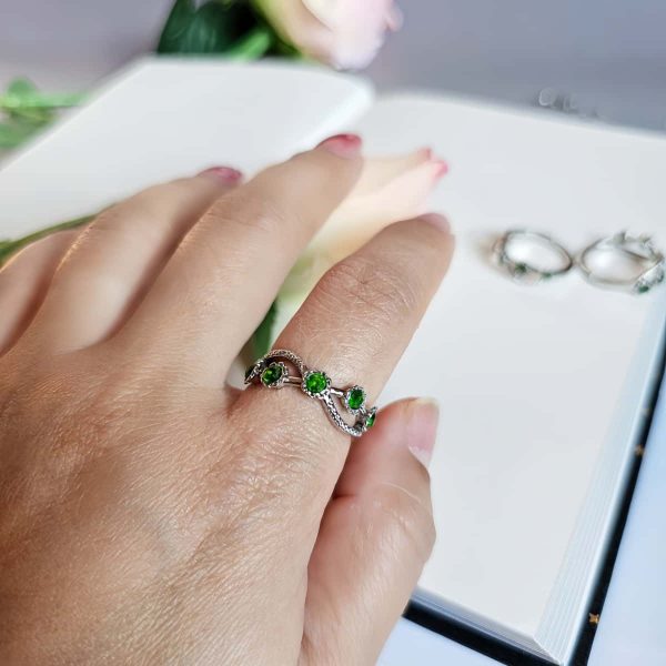 DR-TDS-05-5 Damenring mit grünem Diopsid