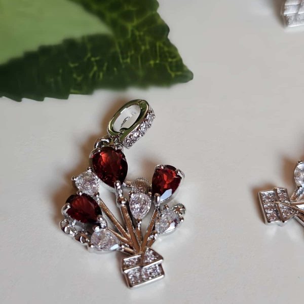 Modeschmuck Anhaenger, Hochwertige Schmuck, Halskette, Anhänger mit Granat und Zirkonia Stein-Ballon Rouge