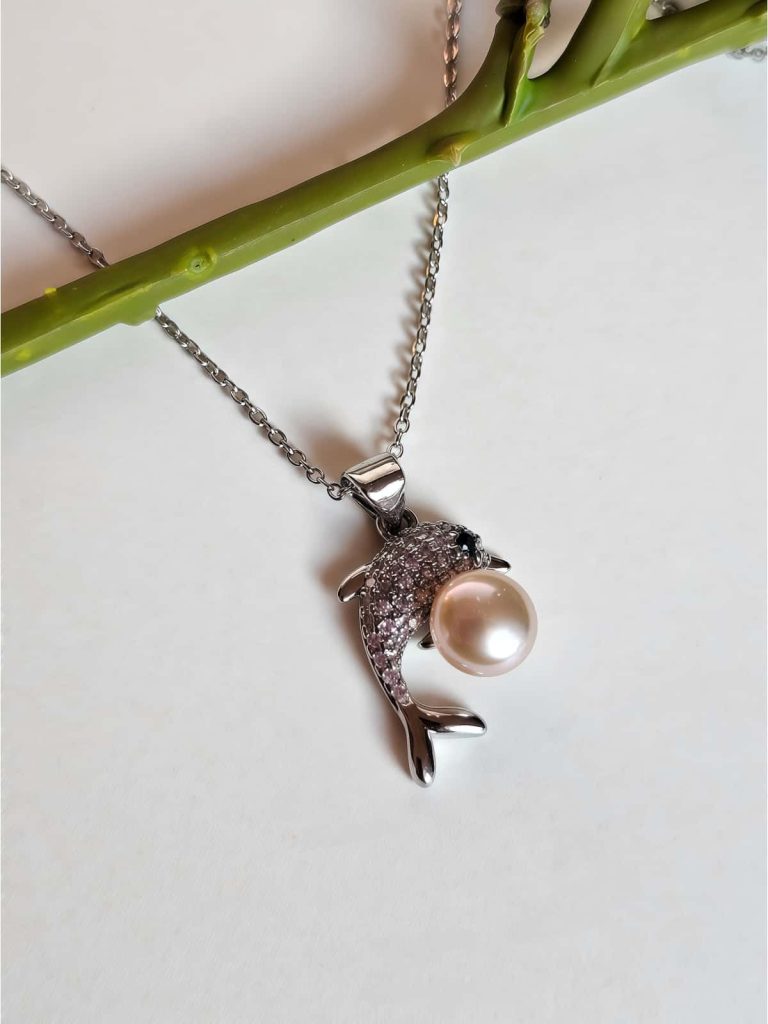 Halskette Süßwasser Perle und Zirkonia- Delfin Design
