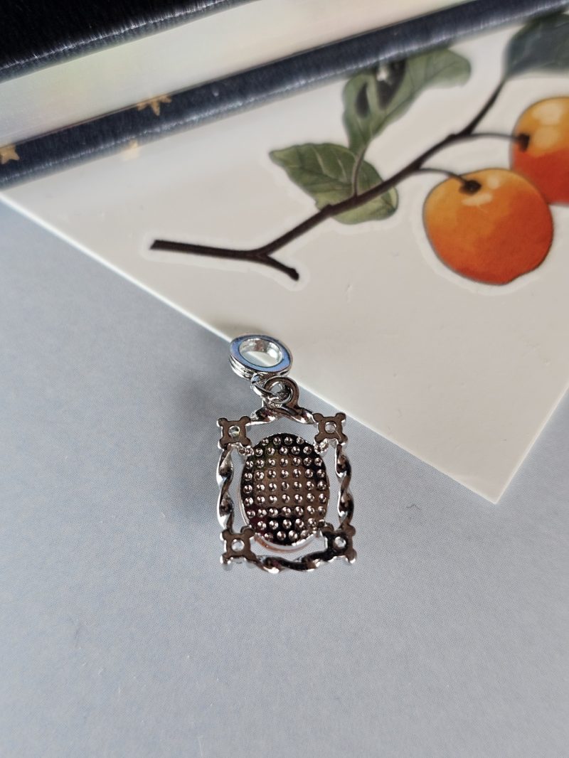 Modeschmuck Halsanhaenger, hochwertiger Anhaenger, Sonnestein Damen Anhaenger, Sonnestein Naturstein Anhaenger Eleganter Schmuck, Geschenk für Sie, günstig kaufen Stilvoller Damen Schmuck für jeden Anlass Funkelnder Zirkonia Anhaenger Trend Schmuck Damen 2026 Edler Anhaenger mit Modeschmuck Perfektes Geschenk