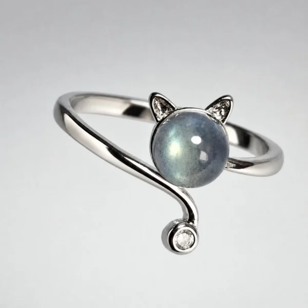 Mondstein Ring Katze Design – offener verstellbarer Damenring mit Zirkonia Silberfarbener offener Katzenring mit Mondstein und Zirkonia für Damen im minimalistischen Design