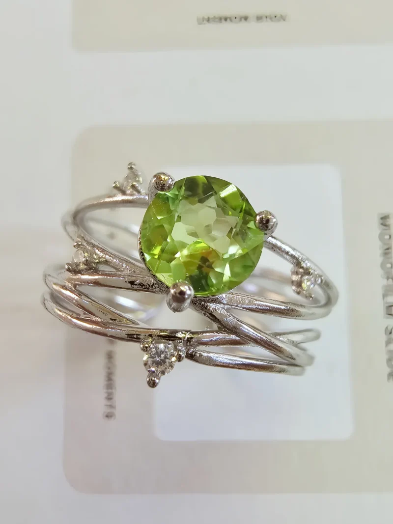 DR-TDS-07-6 offener Damen Silberring mit echtem grünen Peridot - Größe leicht einstellbar