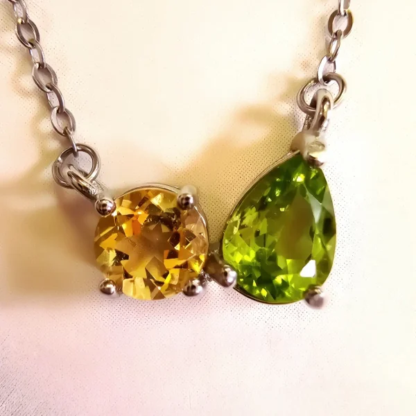 925 Silber Halskette mit Peridot & Citrin – Asymmetrischer Anhänger