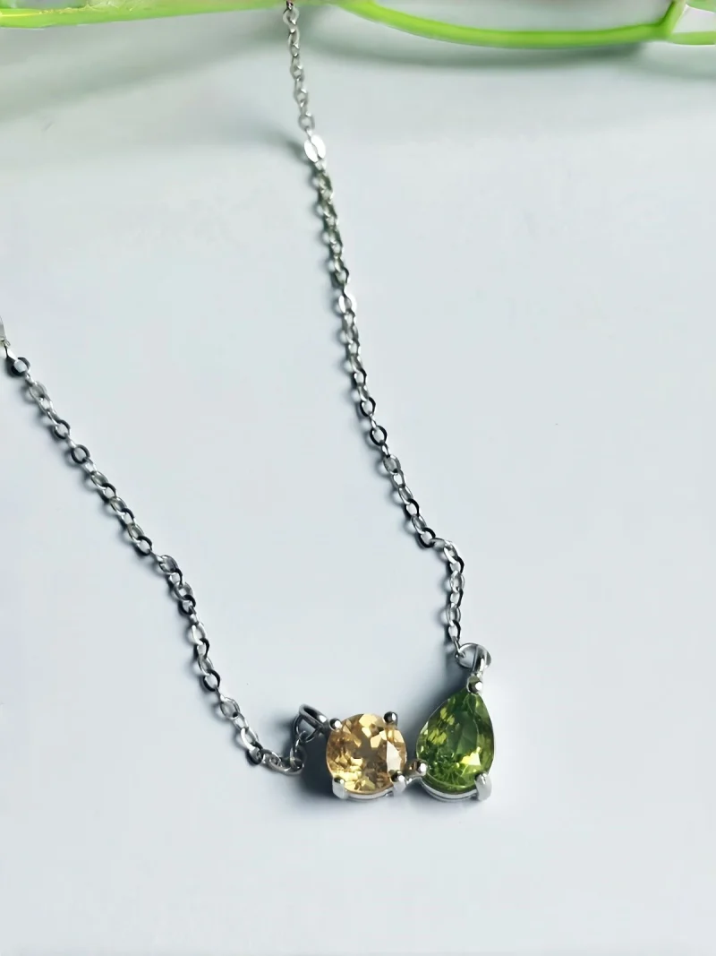 925 Silber Halskette mit Peridot & Citrin – Asymmetrischer Anhänger