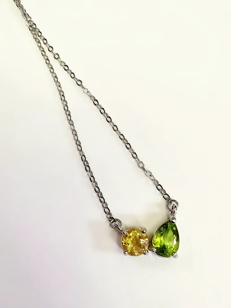 925 Silber Halskette mit Peridot & Citrin – Asymmetrischer Anhänger